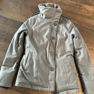 Nobis short parka
